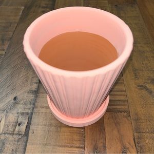 Ribbed Terracotta Flower Pot